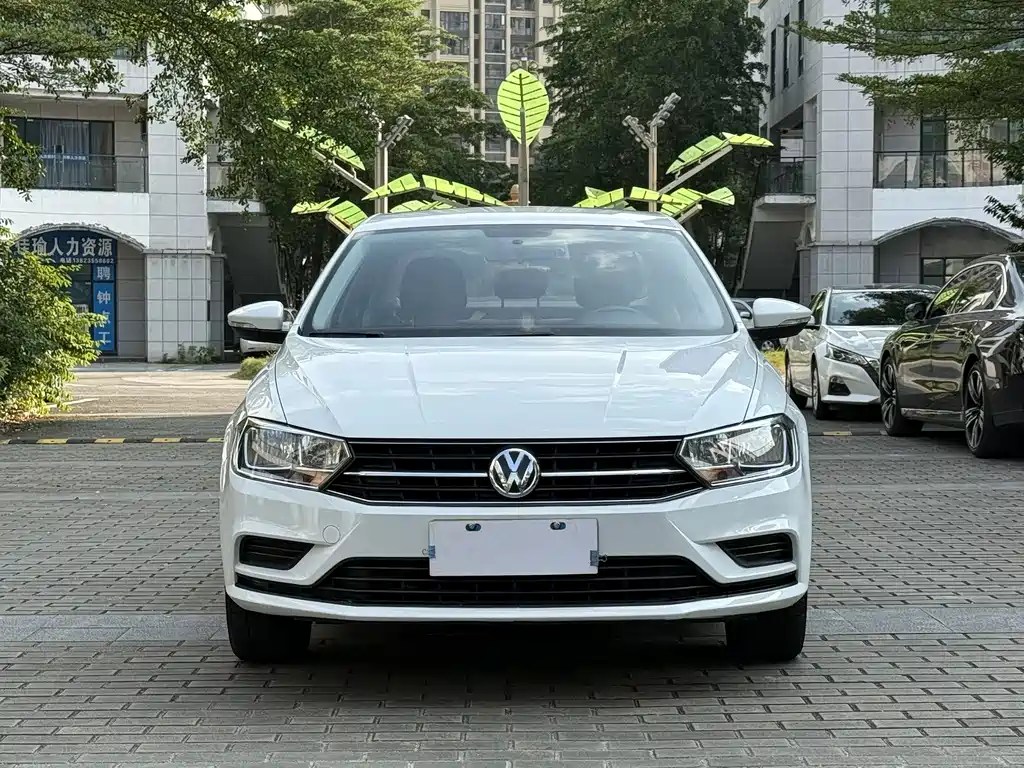 Volkswagen Bora — миниатюра 3
