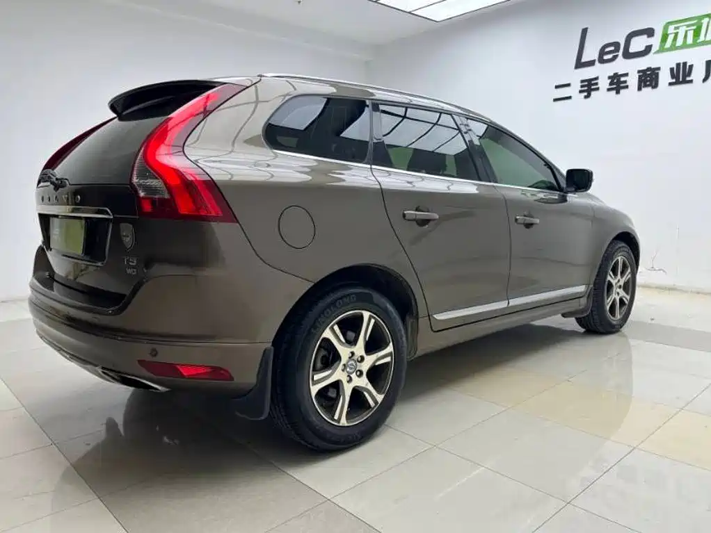 Volvo XC60 — миниатюра 6