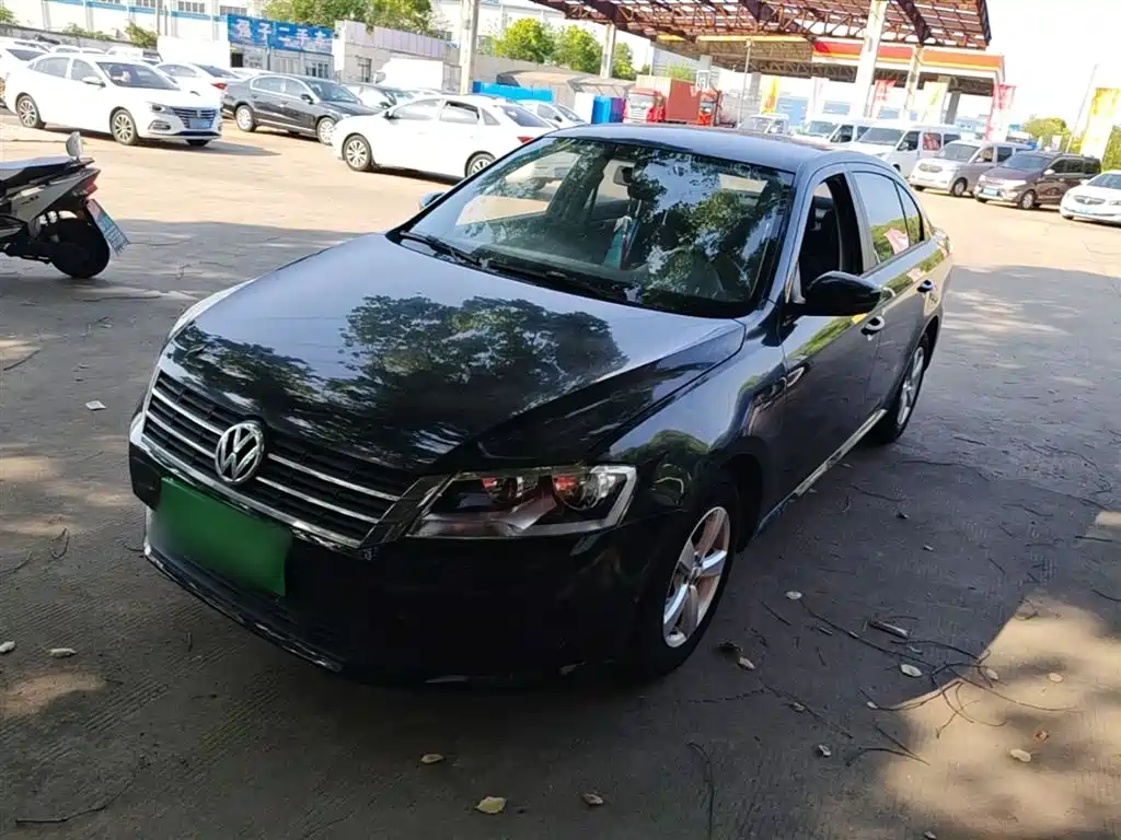 Volkswagen Lavida 2015