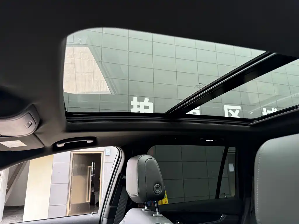 Cadillac XT6 — миниатюра 29