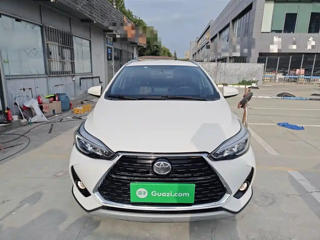 TOYOTA YARIS L ZHIXUAN