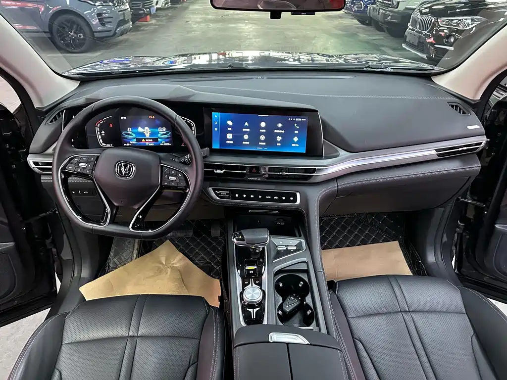 Changan Changan CS75PLUS — миниатюра 12