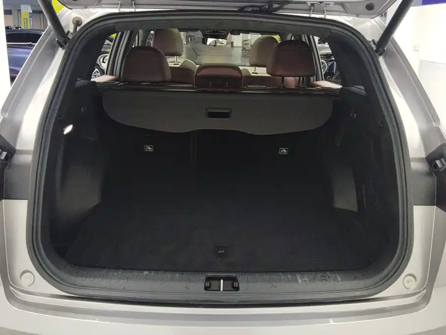 Geely Xingyue L — миниатюра 4