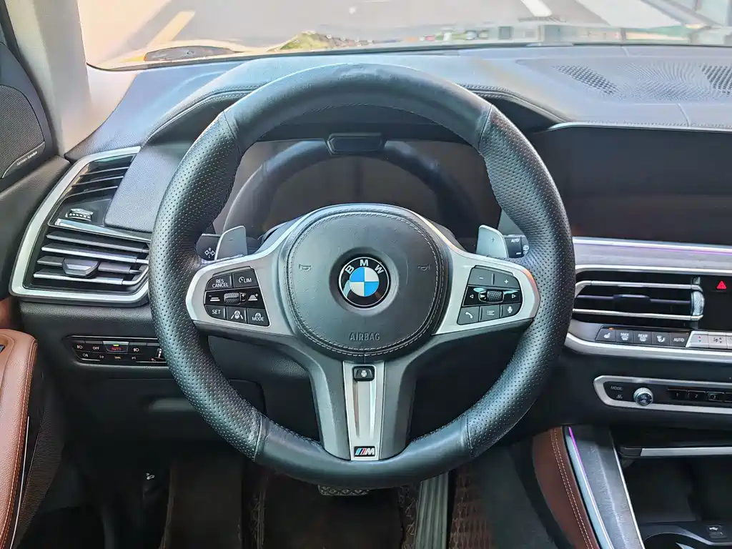 BMW X5 (Import) — миниатюра 26