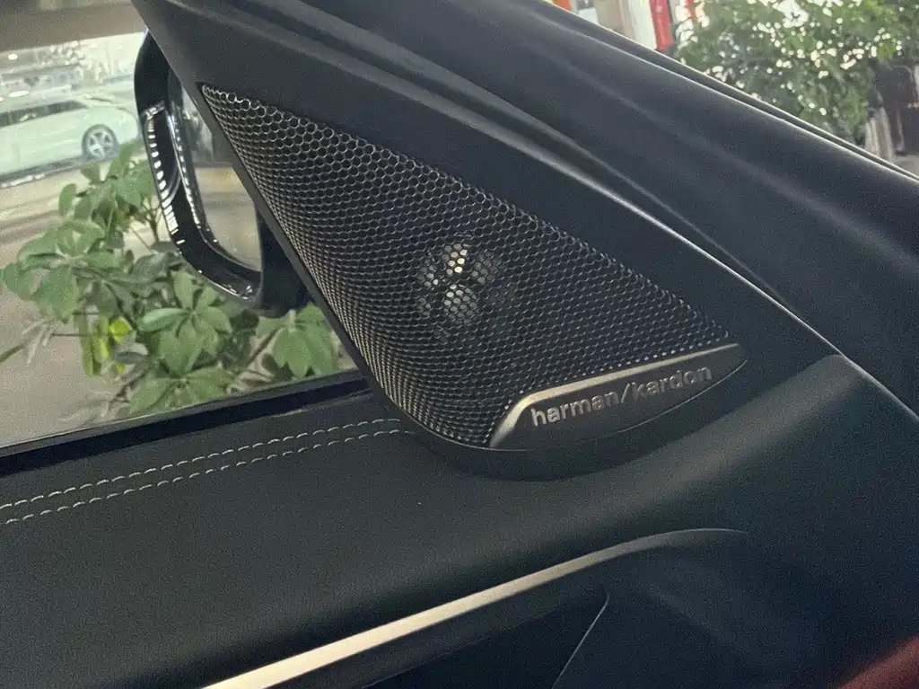 BMW 4 Series — миниатюра 11