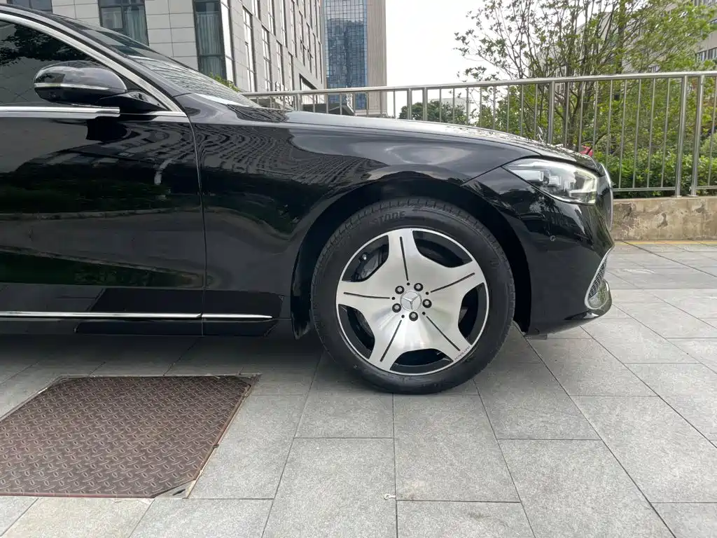 Mercedes-Benz S-Class — миниатюра 24