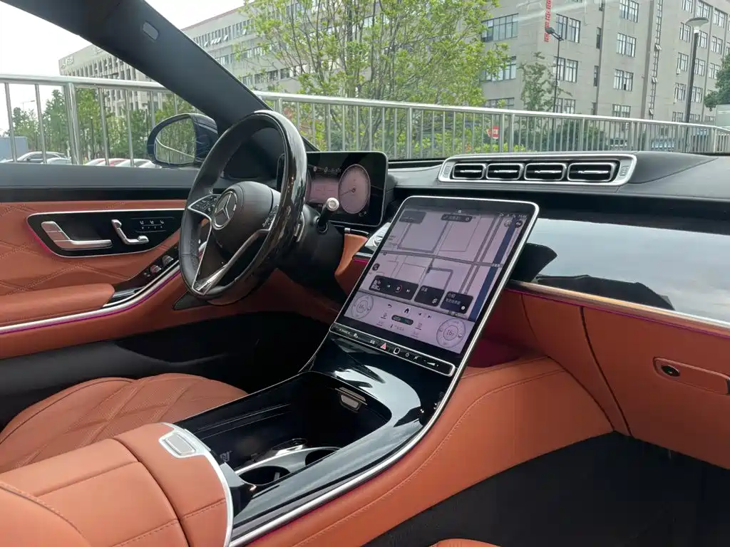 Mercedes-Benz S-Class — миниатюра 23