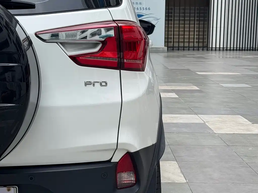 BYD Yuan Pro — миниатюра 15