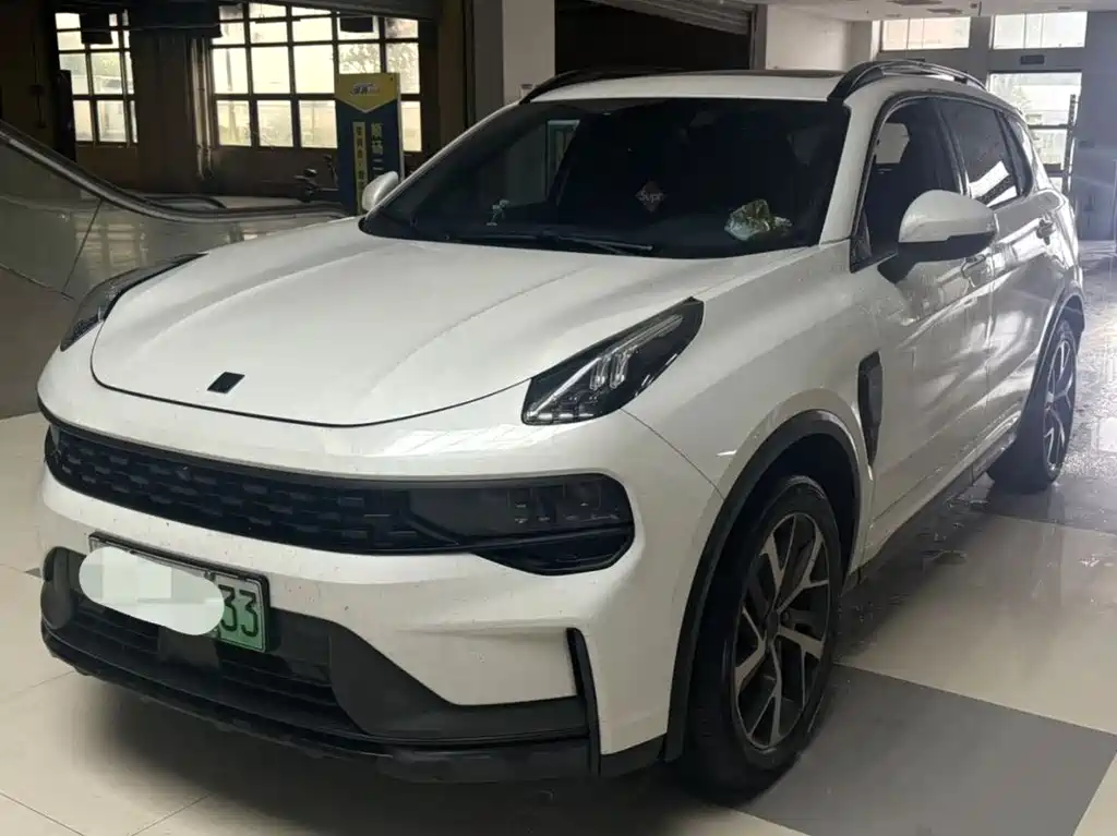 Lynk & Co 01 EM-P 2022