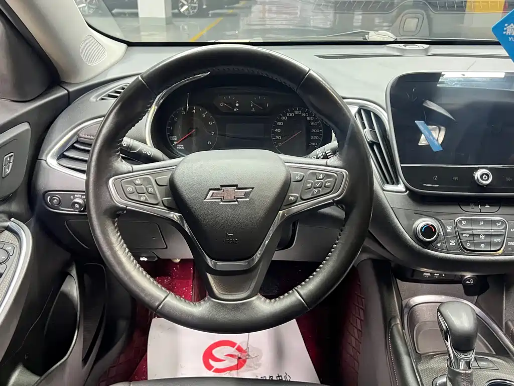 Chevrolet Malibu XL — миниатюра 12