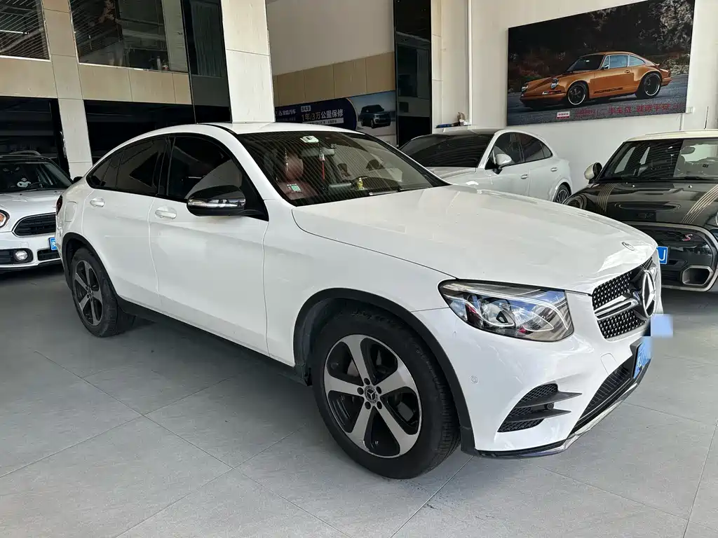 Mercedes-Benz GLC 2019 GLC 200 4MATIC SUV