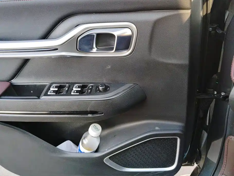 Geely Haoyue — миниатюра 7