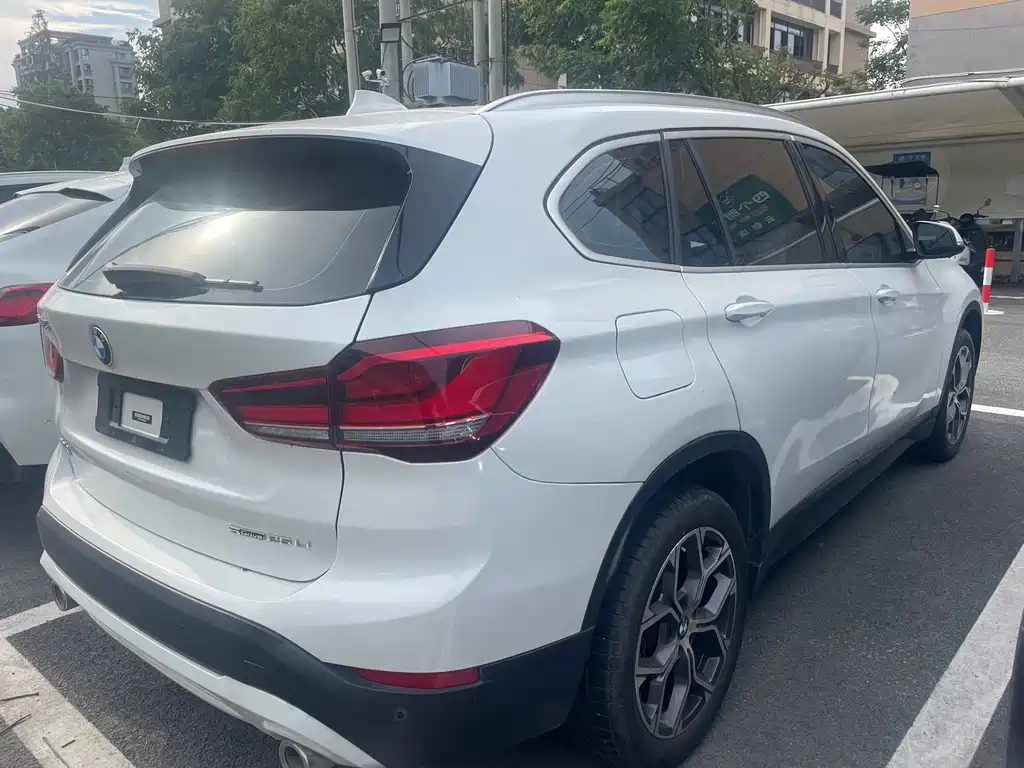 BMW X1 — миниатюра 4