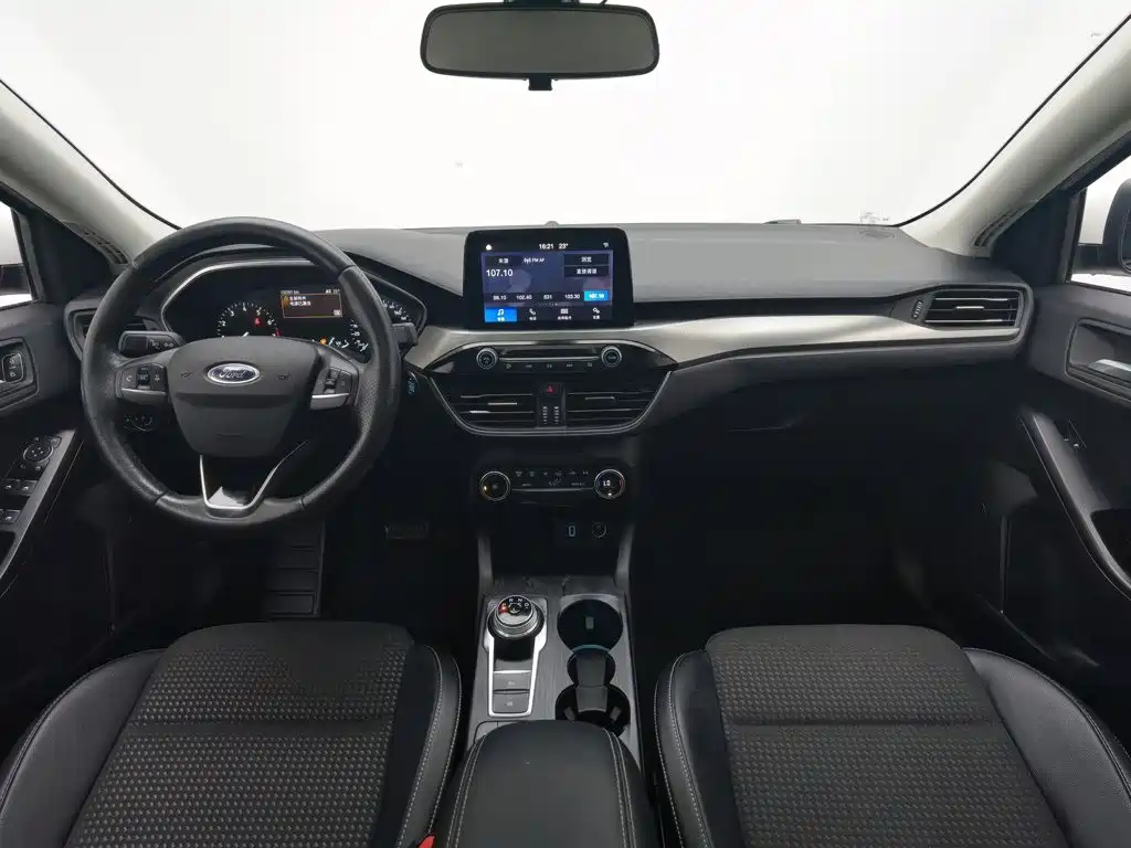 Ford Focus — миниатюра 5