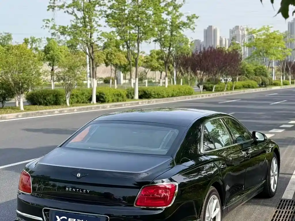 Bentley Flying Spur 2021 4.0T V8 Standard