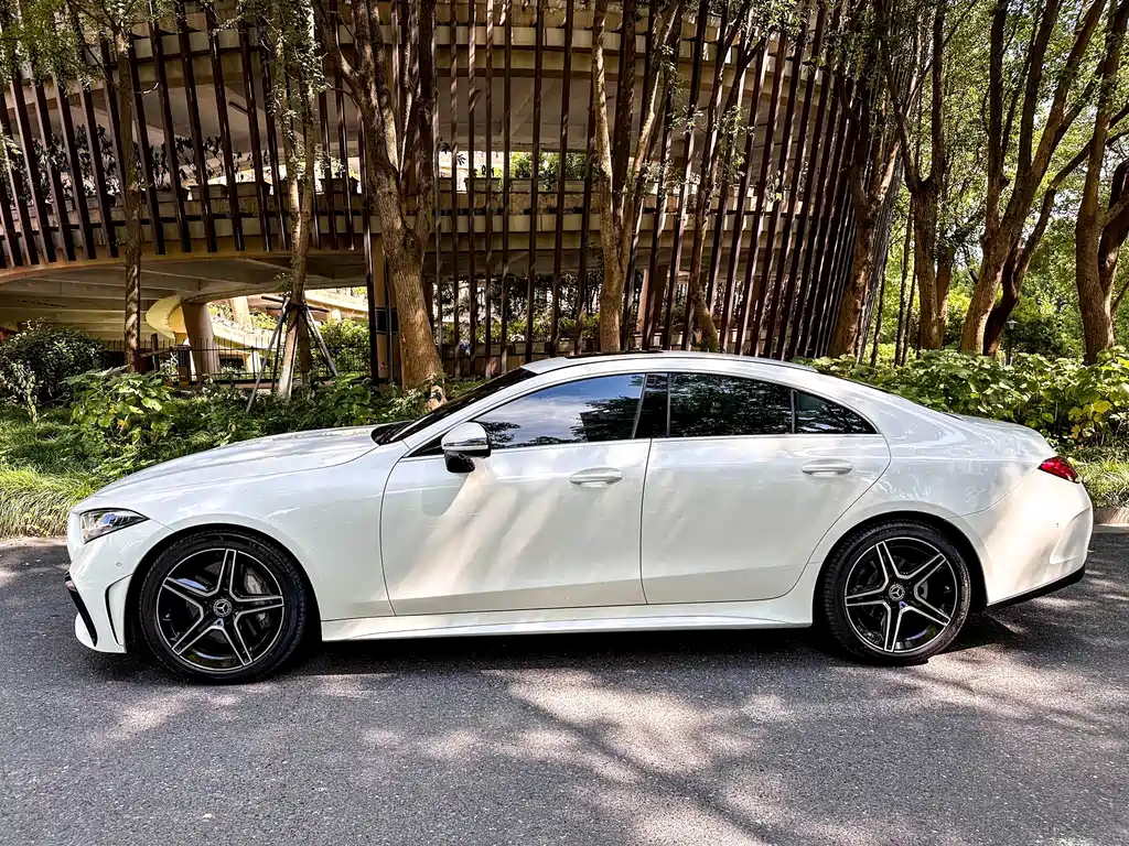 Mercedes-Benz CLS — миниатюра 3