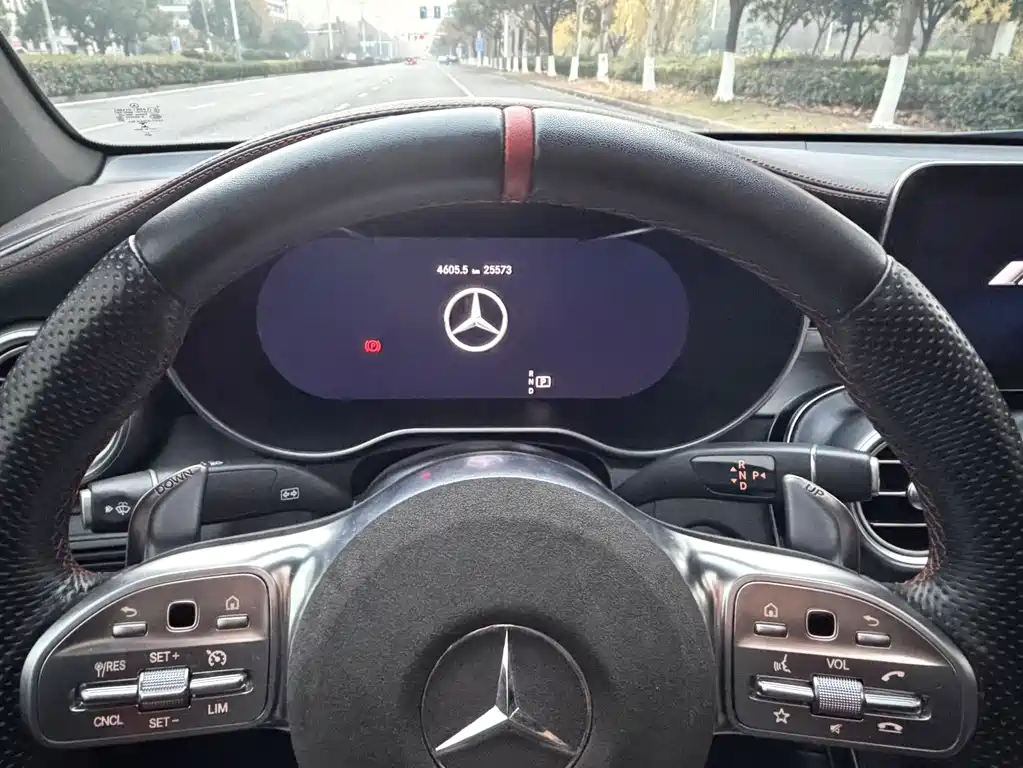 MERCEDES-BENZ GLC COUPE AMG