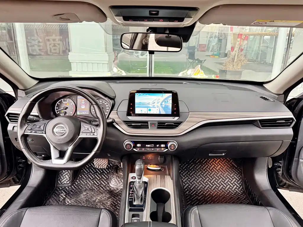 Nissan Teana — миниатюра 7