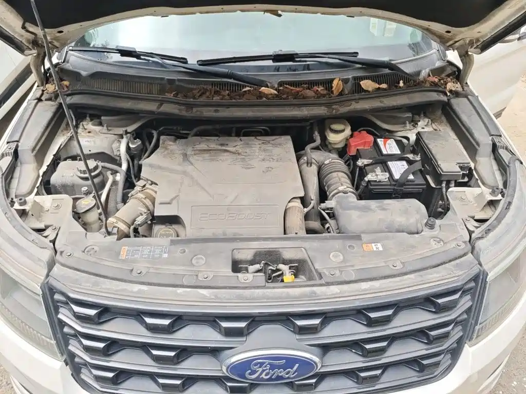 Ford Explorer (Import) — миниатюра 17