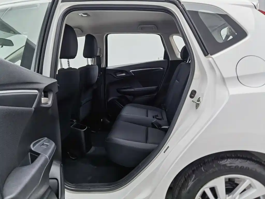 Honda Fit — миниатюра 15