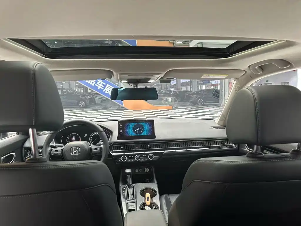 Honda Civic — миниатюра 13