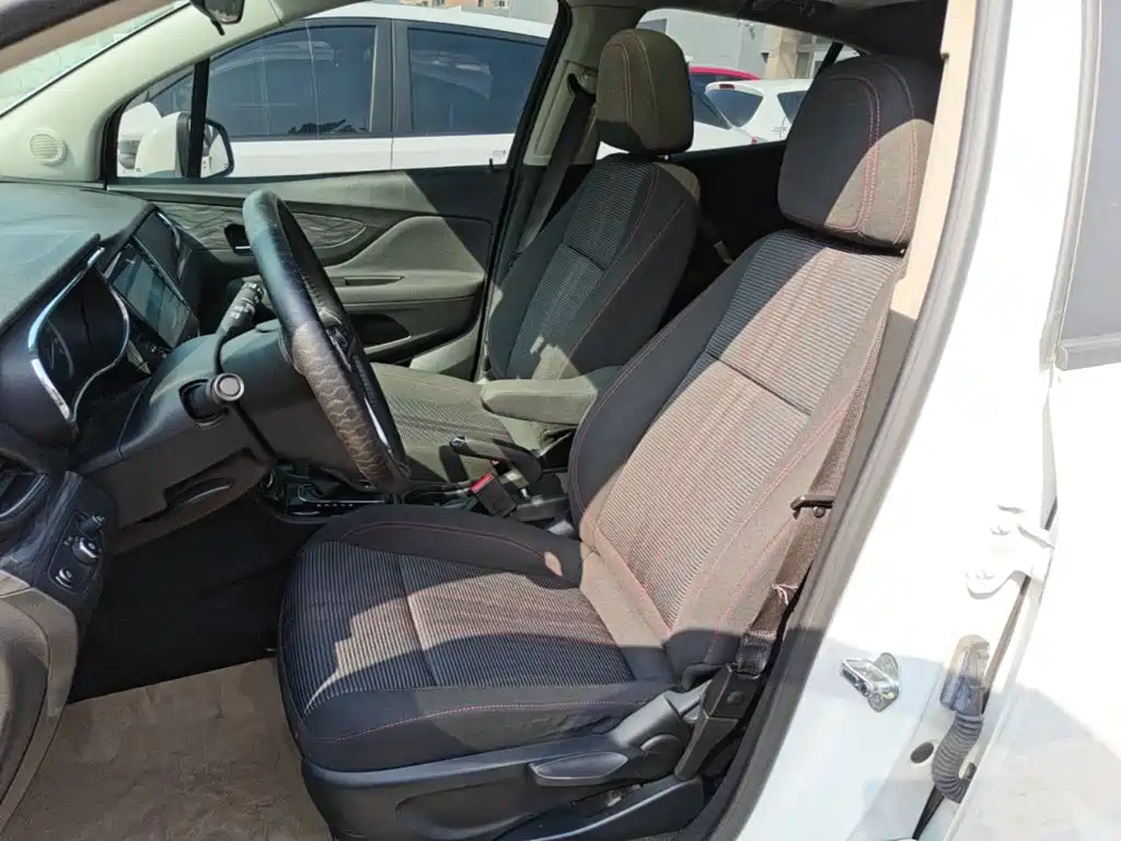 Buick Encore — миниатюра 15