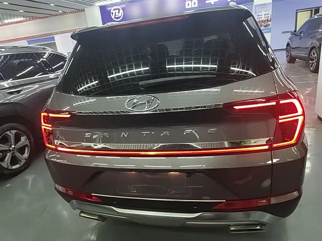 Hyundai Santa Fe 2019 380 TGDi TOP AT Flagship VI