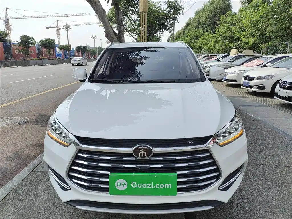 BYD SONG