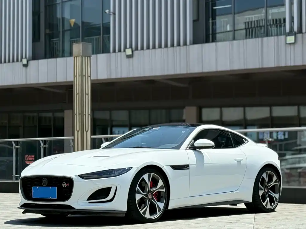 Jaguar F-TYPE 2021