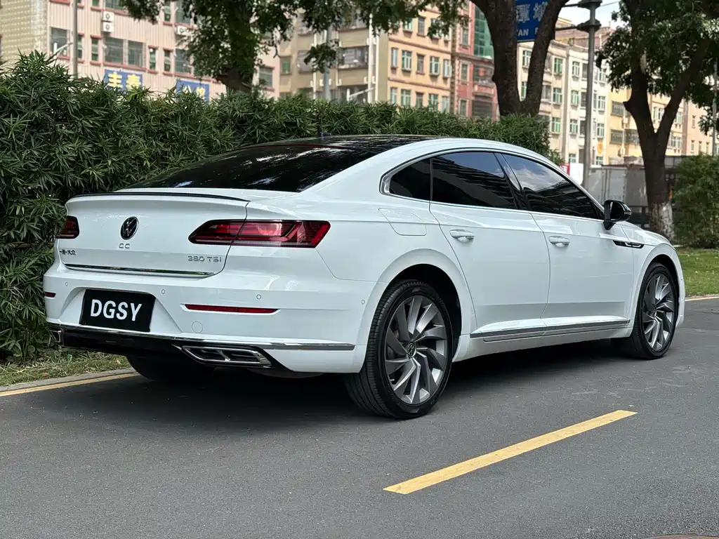 Volkswagen CC — миниатюра 27