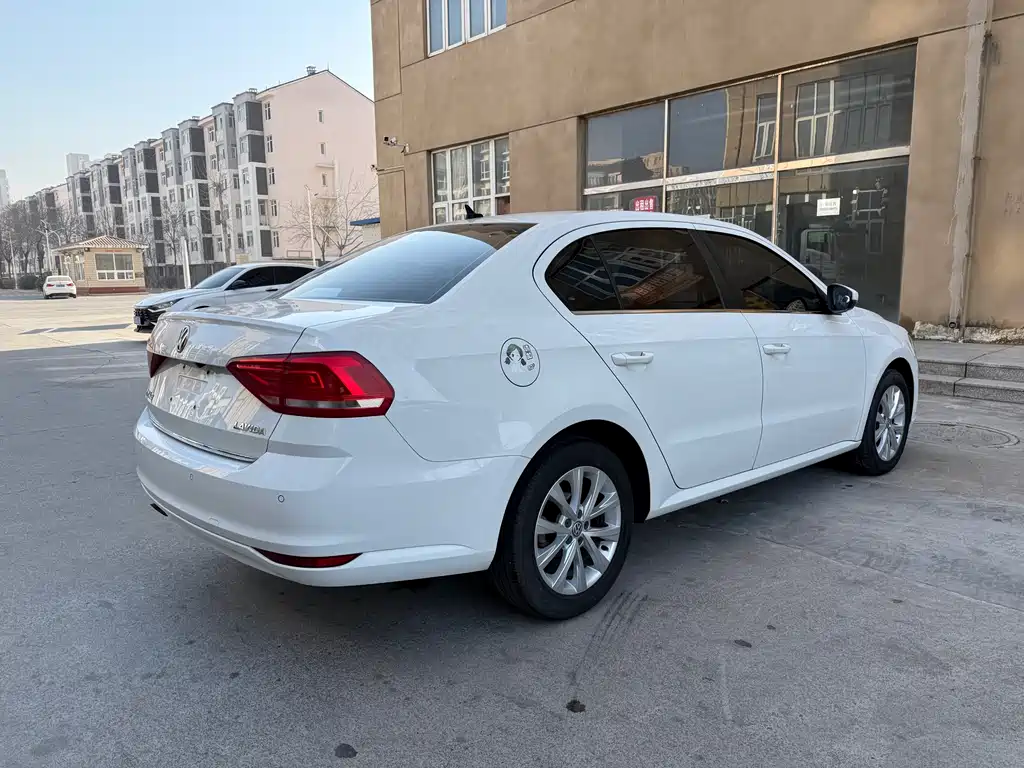 VOLKSWAGEN LAVIDA
