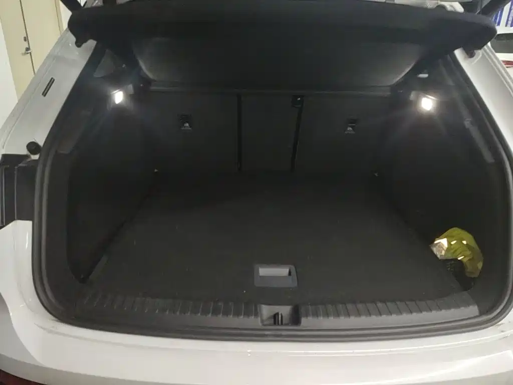 Audi Q4 e-tron — миниатюра 19