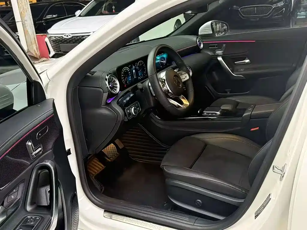 Mercedes-Benz A-Class — миниатюра 3