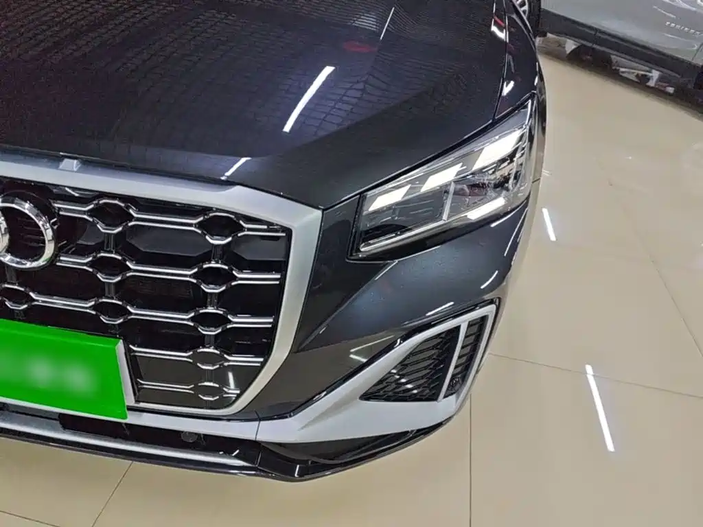 Audi Q2L — миниатюра 24