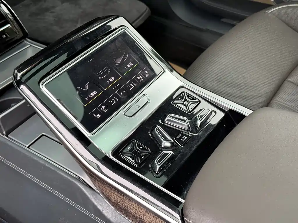 Audi A8 — фотографии объявления, Фото 11