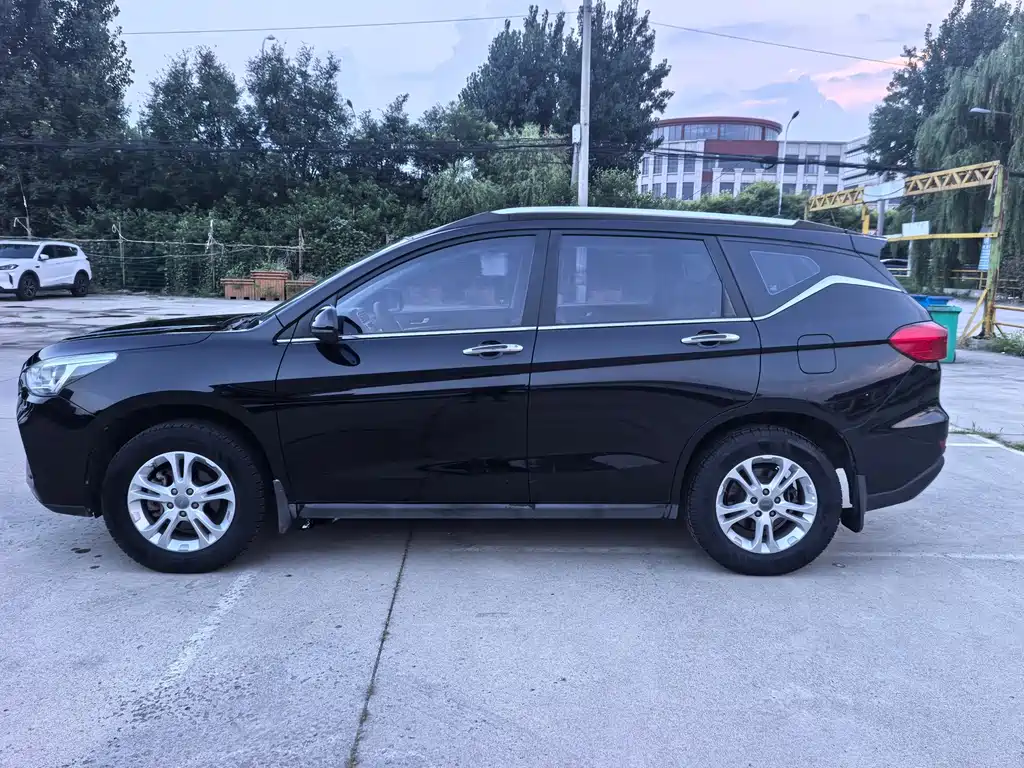Haval M6 — миниатюра 4