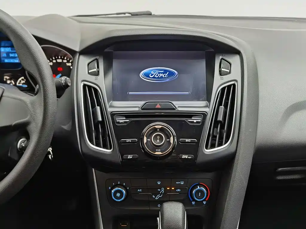 Ford Focus — миниатюра 12