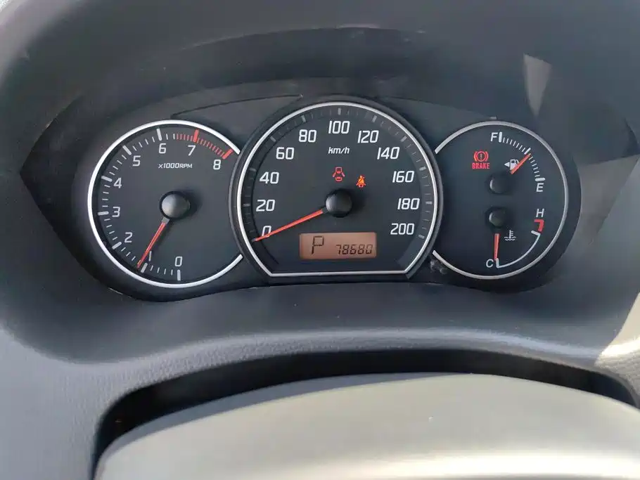 Suzuki Swift — миниатюра 14