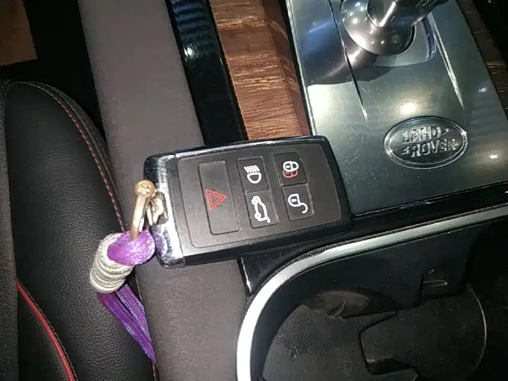 Land Rover Discovery Sport — миниатюра 9