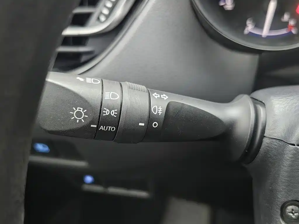 Toyota IZOA — миниатюра 21