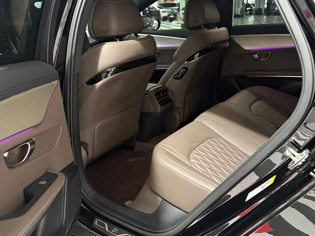 BYD Han — миниатюра 8