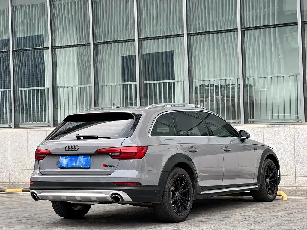 Audi A4 (Import) — миниатюра 9