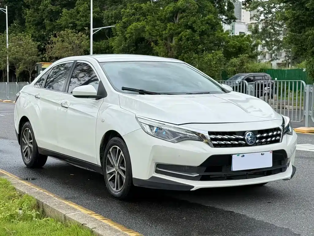 Venucia D60 2018 1.6L CVT Comfort