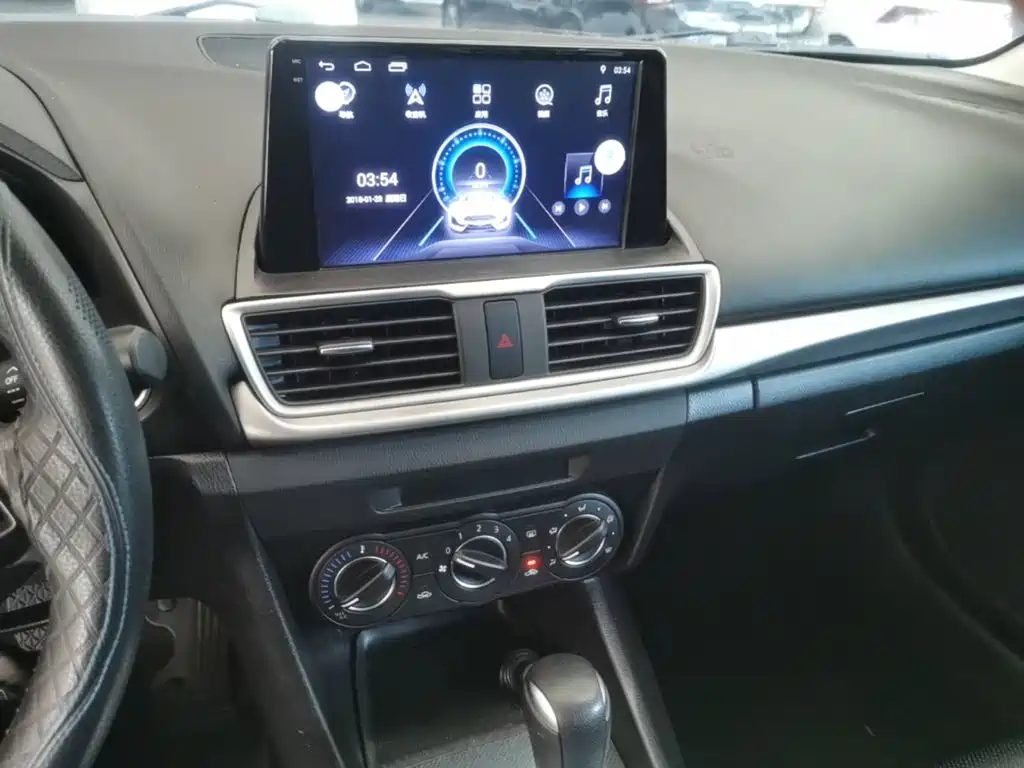 Mazda 3 Axela — миниатюра 13