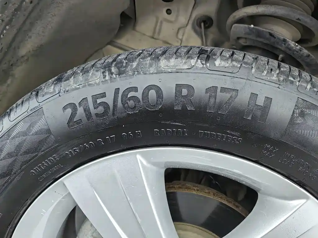 Jeep Compass (Import) — миниатюра 24