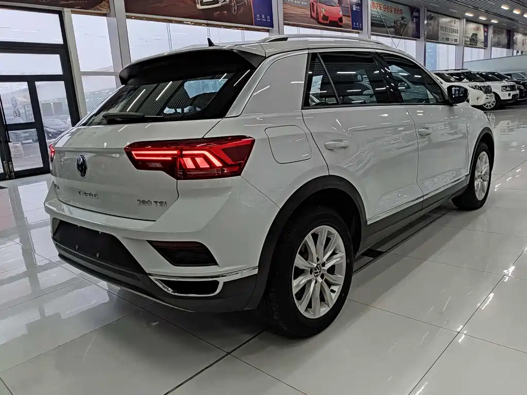 VOLKSWAGEN T ROC EXPLORING SONGS