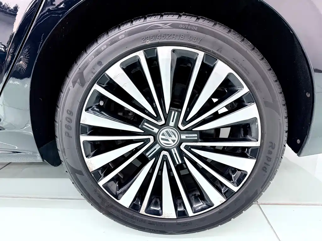 Volkswagen Passat — миниатюра 24