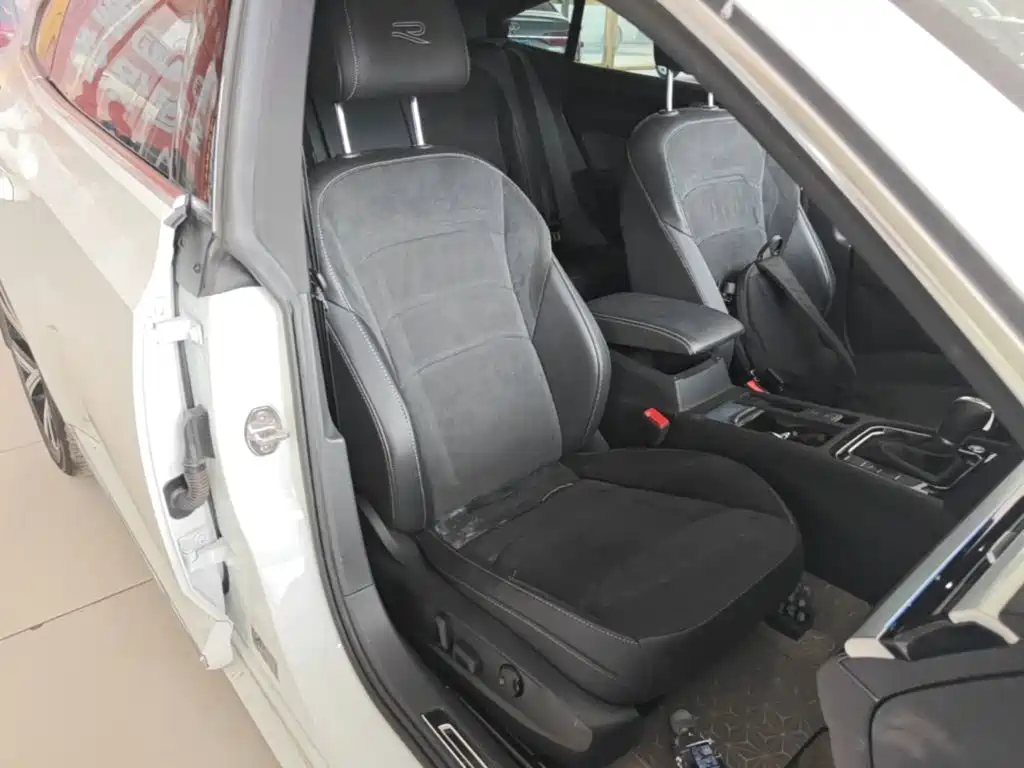 Volkswagen CC — миниатюра 25