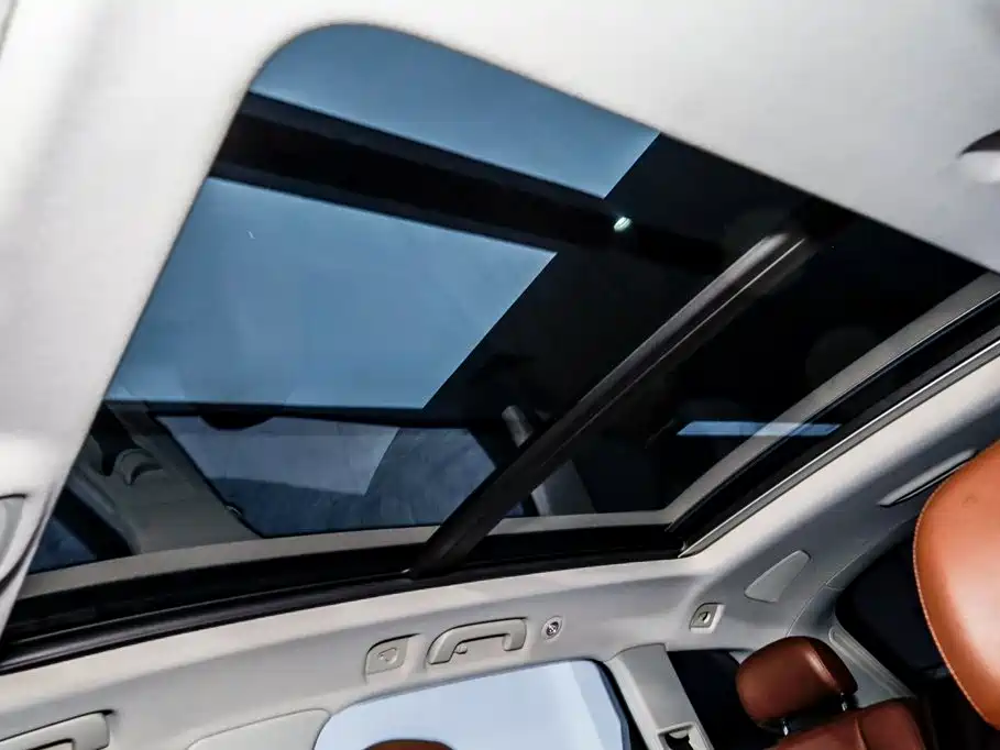 Audi Q5L — миниатюра 21