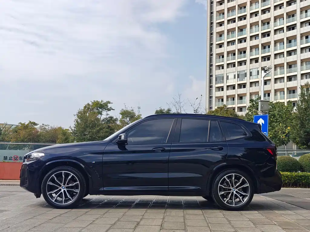 BMW X3 — миниатюра 4
